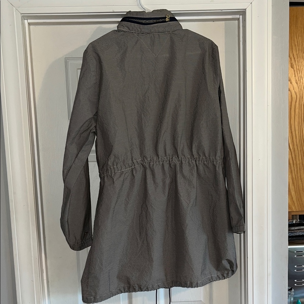 Tommy Hilfiger Gray Utility Anorak Jacket - Picture 7 of 8